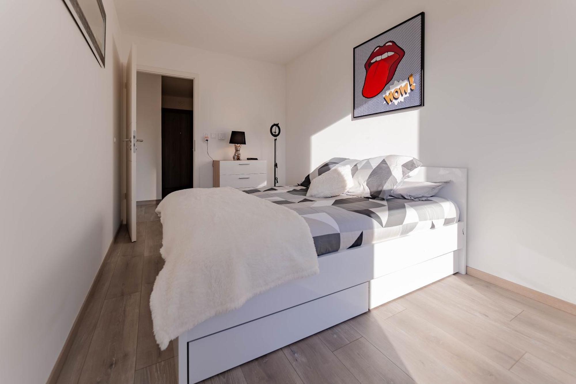 Ferienwohnung Les Jardins De La Semme Colmar Exterior foto